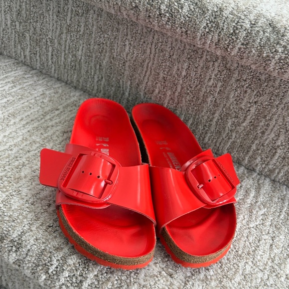 Birkenstock Madrid Big Buckle sandals High Shine Tomato Women’s size 8. EU39. - Picture 6 of 14